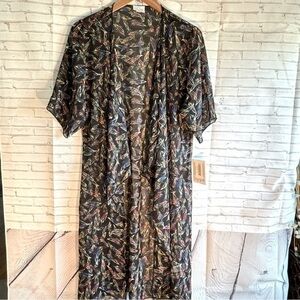 LuLaRoe Shirley Coverup Kimono size‎ S